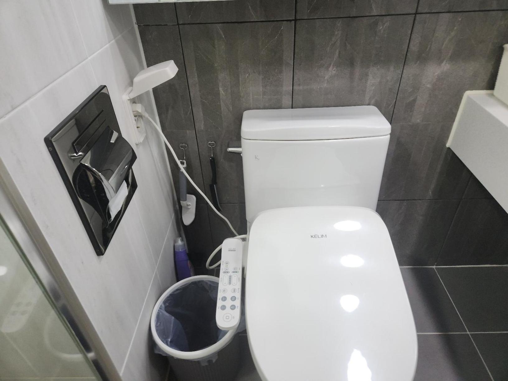 Daegu Star B&B Dsr Hotel Lily Guestroom מראה חיצוני תמונה