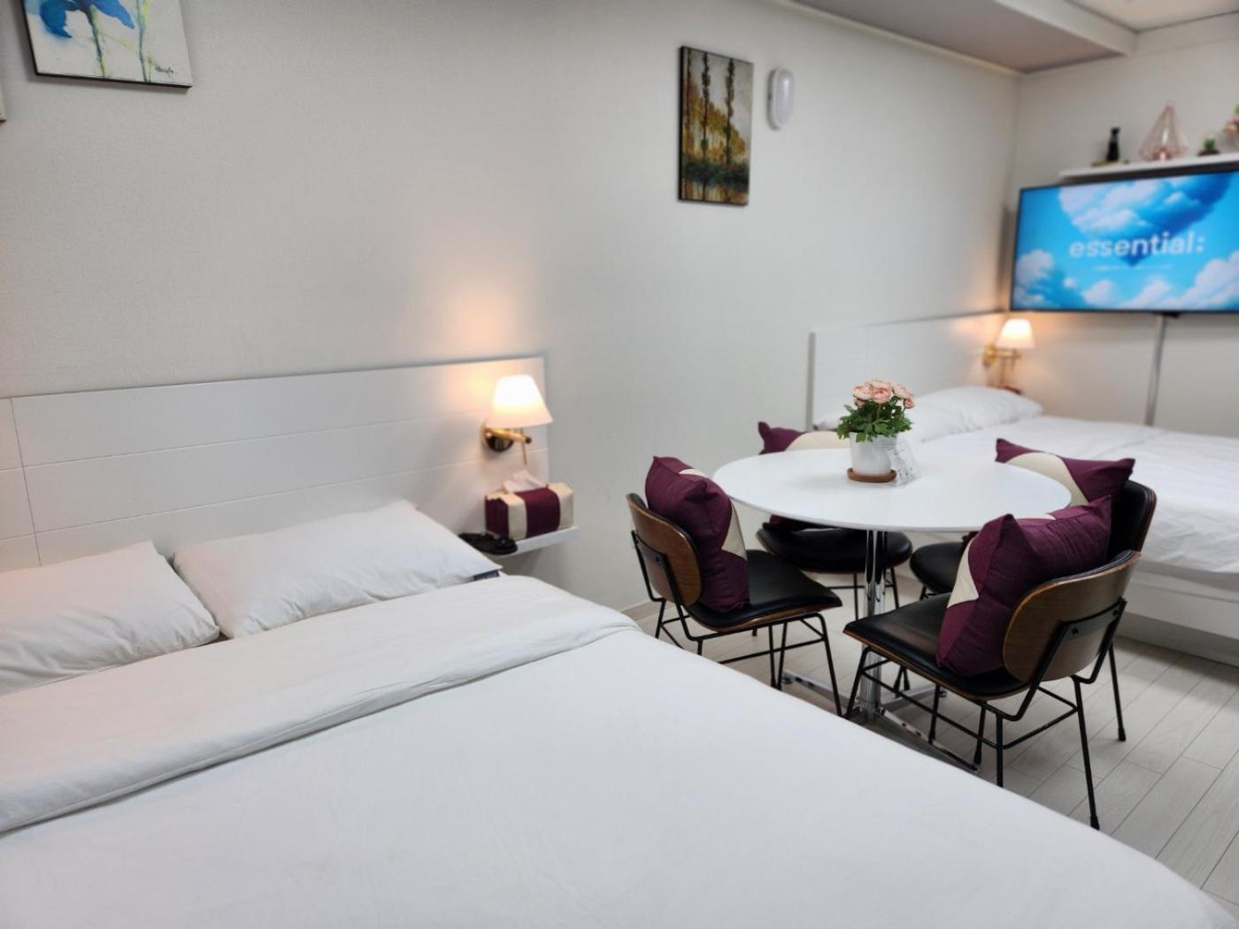 Daegu Star B&B Dsr Hotel Lily Guestroom מראה חיצוני תמונה